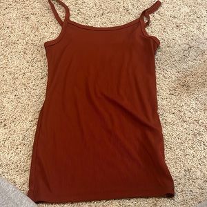 brand: no boundaries, small, rust